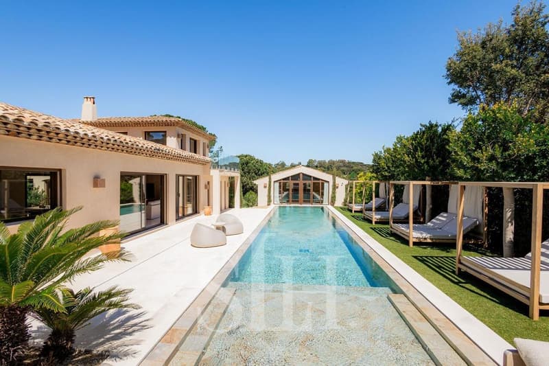 Villa contemporaine neuve à 5 minutes du Club 55 - Saint-Tropez (1)