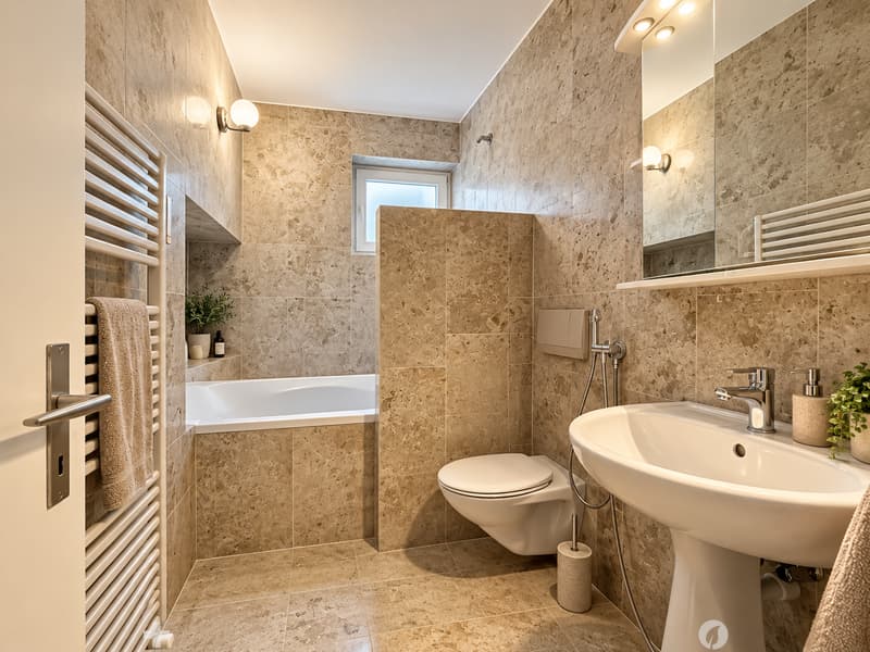 Une rare opportunité à Bienne : appartement de 2.5 pièces avec jardin privatif et terrasse ! (6)