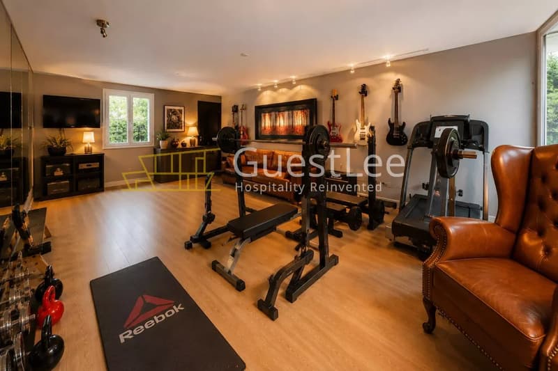 Renovated Detached Villa with Garden in Vésenaz (6)