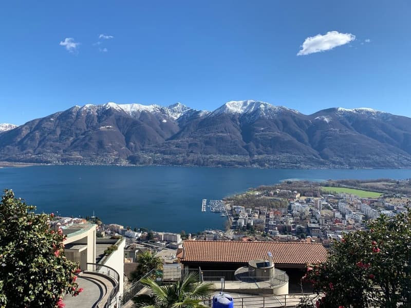 Terreno edificabile di 1548 mq con vista lago, Orselina (2)