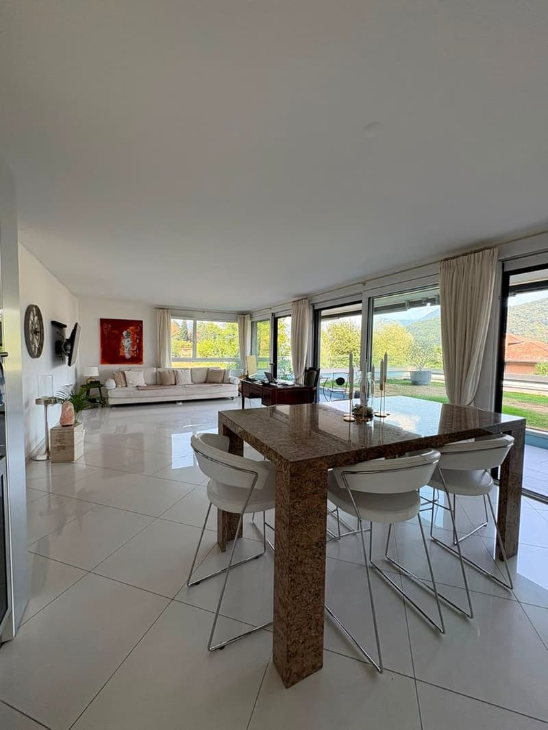Appartamento di 4.5 locali con giardino, Agno (4)