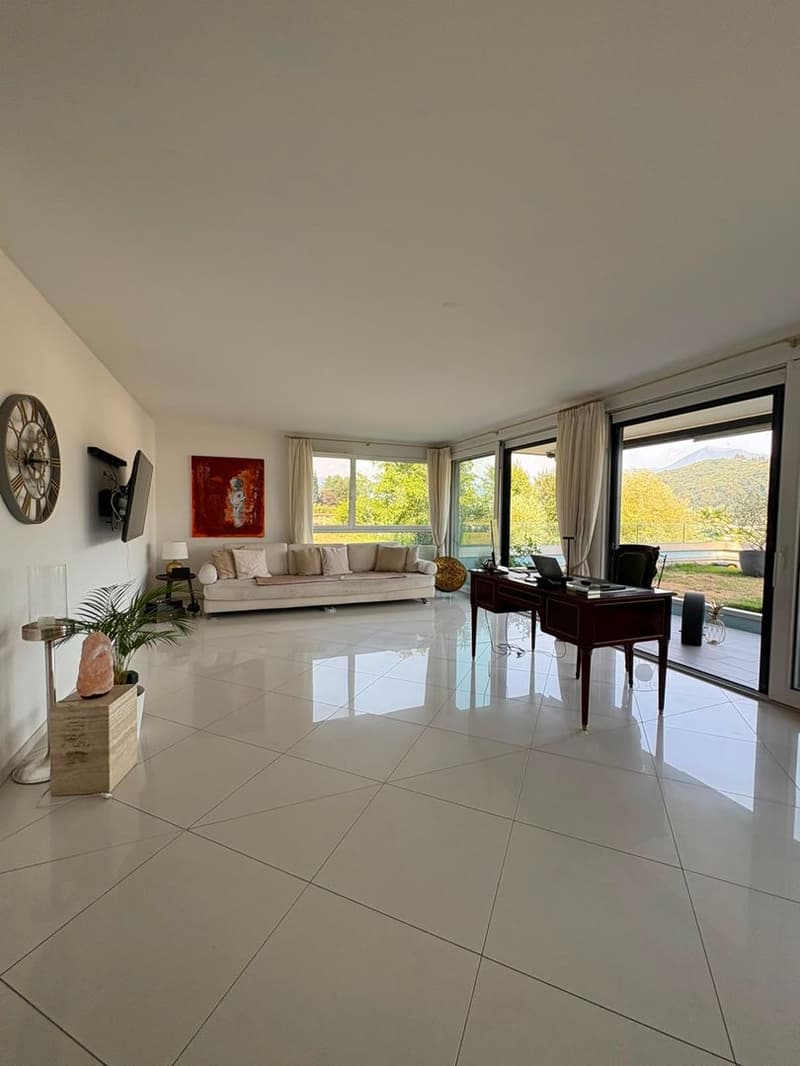 Appartamento di 4.5 locali con giardino, Agno (5)