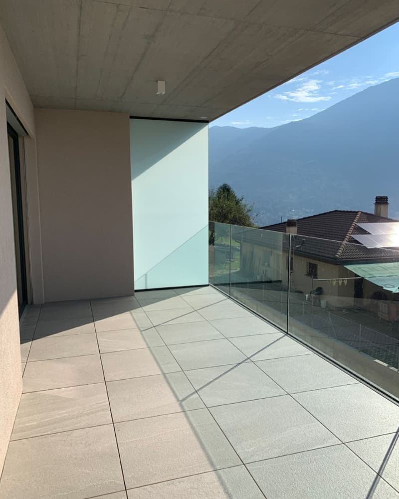 Res. Aragana, appartamento di 3.5 locali, Comano (3)