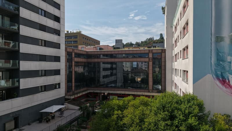 Spazio amministrativo/commerciale, Paradiso (5)