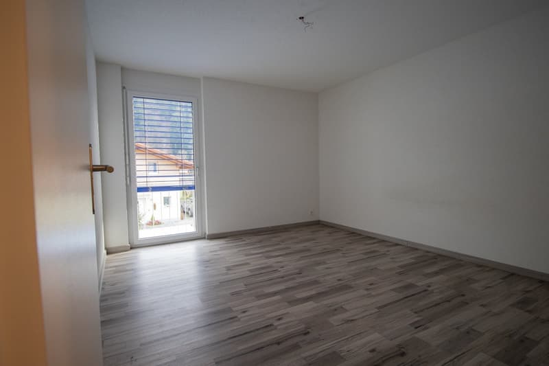Doppelhaushälfte in Sumiswald – 5.5 Zimmer, modern und familienfreundlich (9)