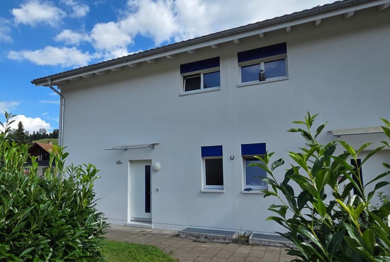 Zweifamilienhaus in Sumiswald –Spannende Liegenschaft – Vollvermietet (2)