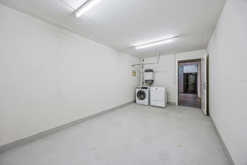 Attique exclusive avec 5,5 pièces et vue panoramique à Hübeliacker Suhr (12)