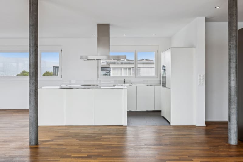 Attique exclusive avec 5,5 pièces et vue panoramique à Hübeliacker Suhr (6)