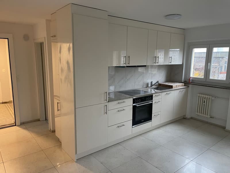 2 Zimmerwohnung zu vermieten per sofort oder nach Vereinbarung (4)