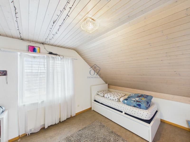 Bright apartment with spacious floor plan (4)