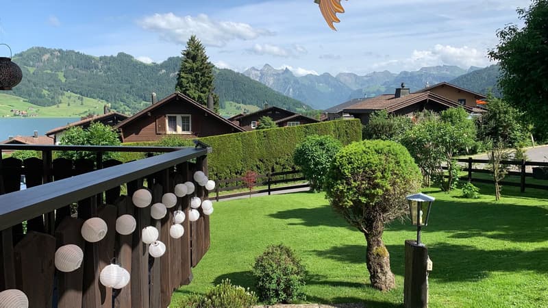 Charmantes Chalet mit See- und Bergsicht (10)