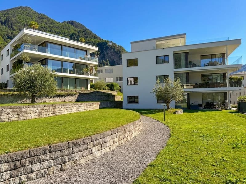 5.5-Zimmer-Maisonette mit unverbaubarer Seesicht, Gersau (8)