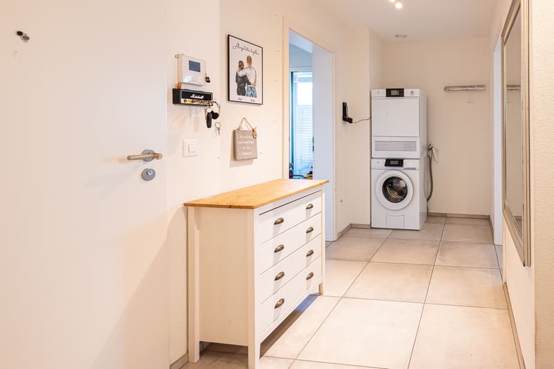 Moderne 3.5-Zimmer-Gartenwohnung mit grossem Aussenbereich in Toffen zu verkaufen (10)