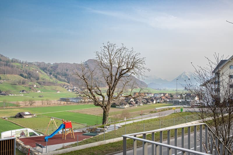 Moderne 3.5-Zimmer-Gartenwohnung mit grossem Aussenbereich in Toffen zu verkaufen (6)