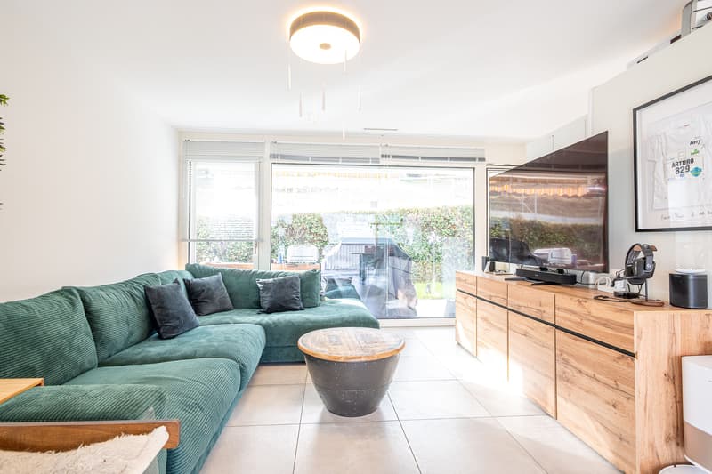 Moderne 3.5-Zimmer-Gartenwohnung mit grossem Aussenbereich in Toffen zu verkaufen (3)