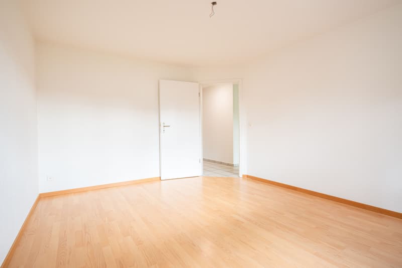 Sonnige 2.5-Zimmer-Wohnung mit Balkon in Toffen mieten (6)