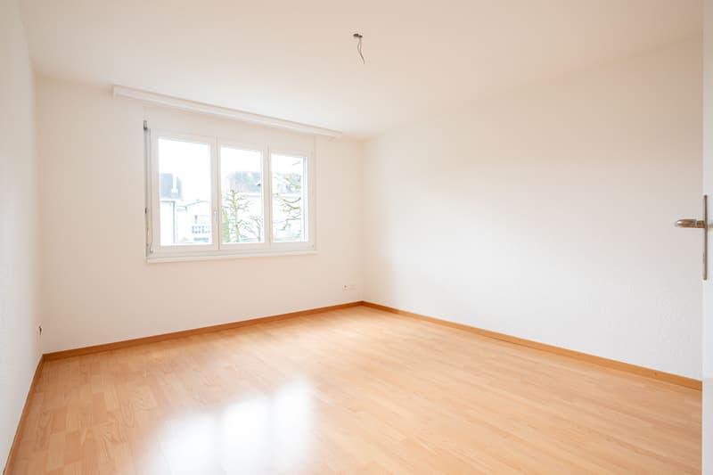 Sonnige 2.5-Zimmer-Wohnung mit Balkon in Toffen mieten (5)