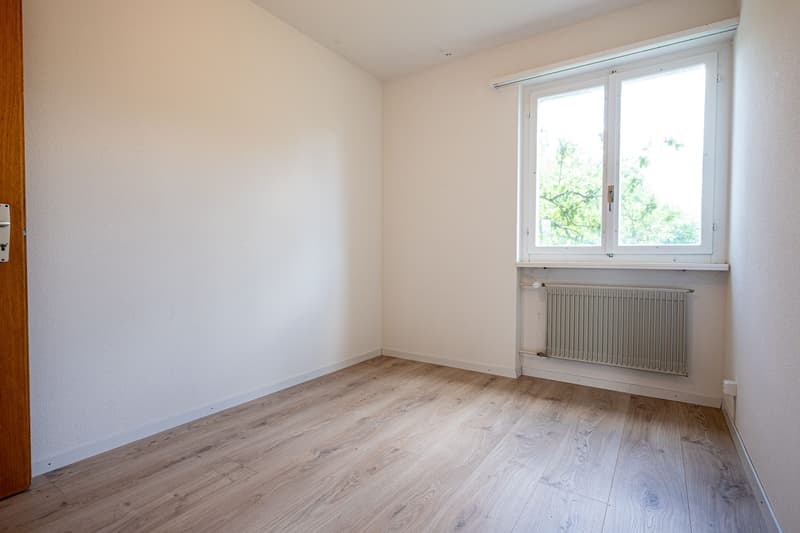 5.5-Zi. EFH in Uetendorf mit grossem Garten & Ausbaupotential (10)