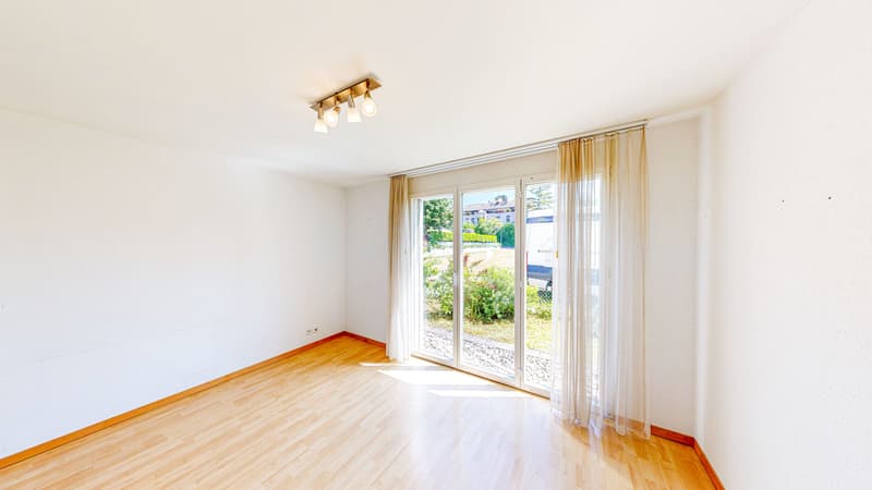 Helle 4.5-Zimmer-Gartenwohnung mit Terrasse in Münsingen kaufen (8)