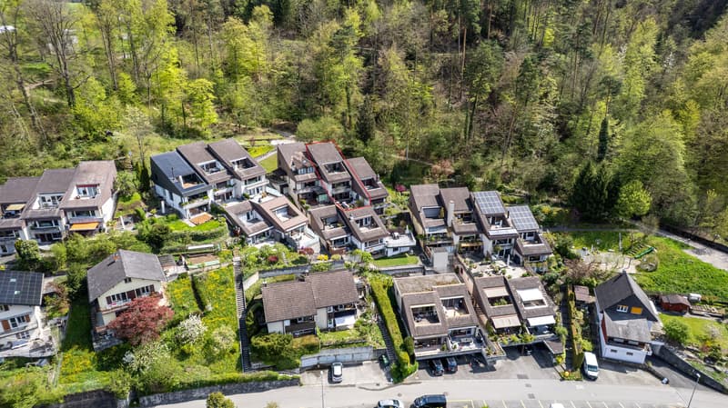 Zu verkaufen in Steffisburg: 5.5-Zimmer Reihenhaus mit hoher Privatsphäre (6)
