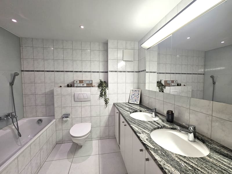 5.5-Zi.-Reihen-Mittelhaus mit zwei Terrassen in Neuenegg kaufen (12)