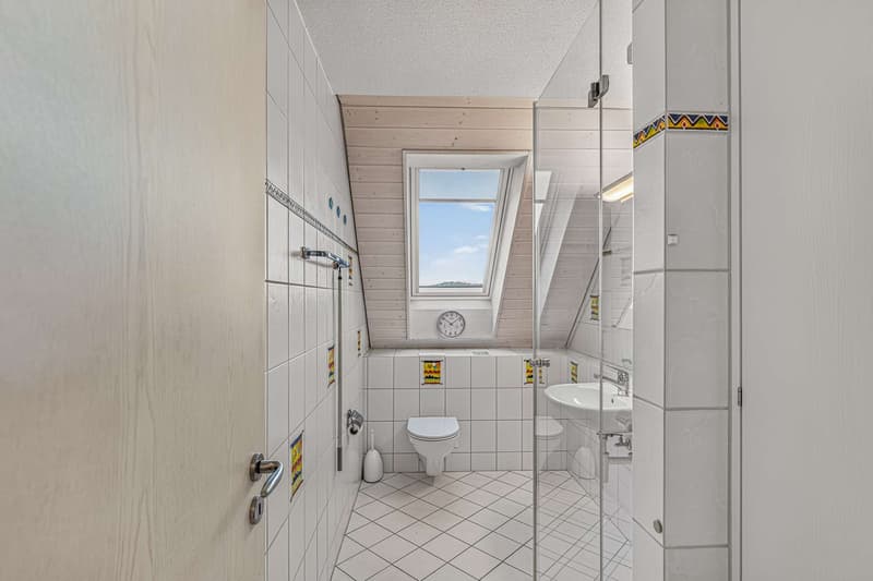 Dusche / WC 1. DG