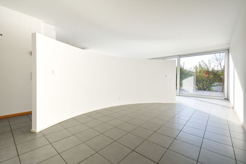 MODERNO MONOLOCALE CON AMPIA TERRAZZA (6)