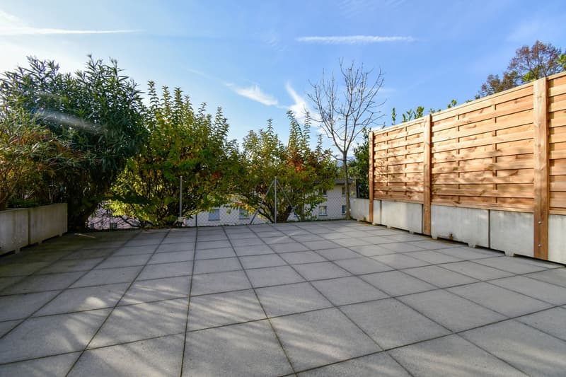 MODERNO MONOLOCALE CON AMPIA TERRAZZA (13)