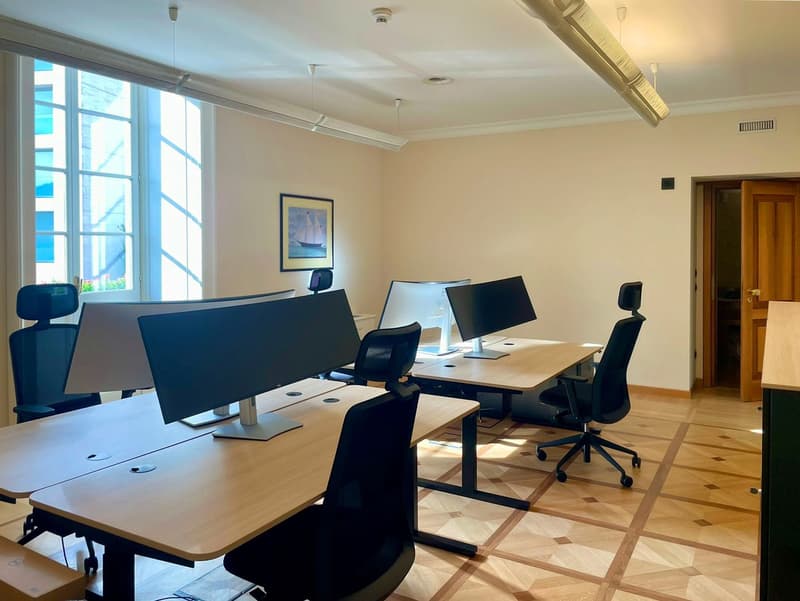 PRESTIGIOSI UFFICI CON VISTA LAGO IN EDIFICIO STORICO (5)