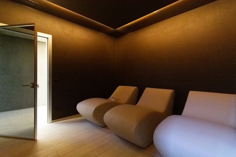 ESCLUSIVO APPARTAMENTO DI LUSSO CON JACUZZI E MERAVIGLIOSA VISTA LAGO (19)