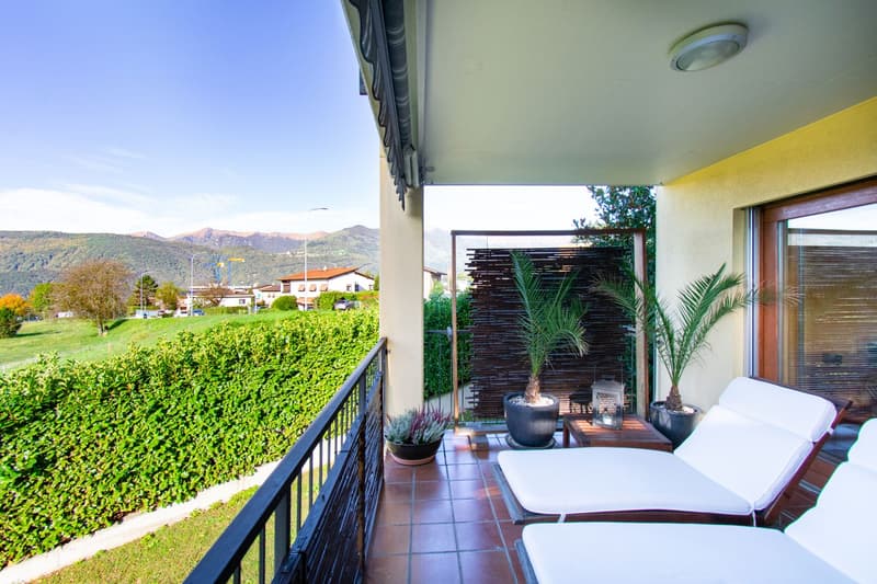 AMPIO DUPLEX CON BELLA VISTA APERTA (12)