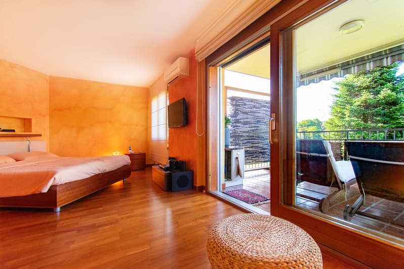 AMPIO DUPLEX CON BELLA VISTA APERTA (6)