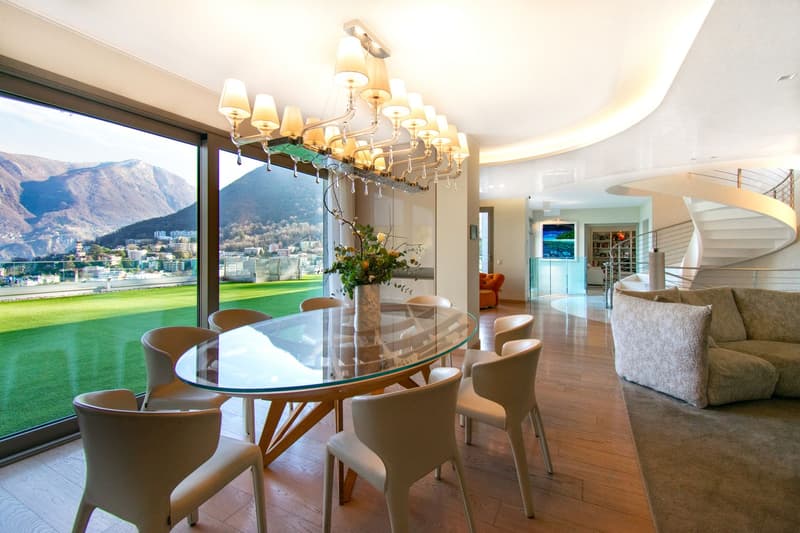 EXCLUSIVE VILLA AVEC PISCINE ET VUE SPECTACULAIRE SUR LE LAC (3)