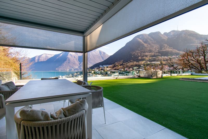 EXCLUSIVE VILLA AVEC PISCINE ET VUE SPECTACULAIRE SUR LE LAC (6)