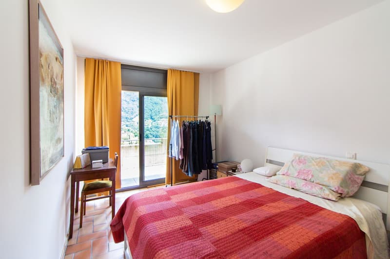 AMPIA E LUMINOSA CASA UNIFAMILIARE CON VISTA LAGO (17)