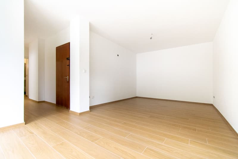 3.5 LOCALI COMPLETAMENTE RISTRUTTURATO A CASSARATE (4)
