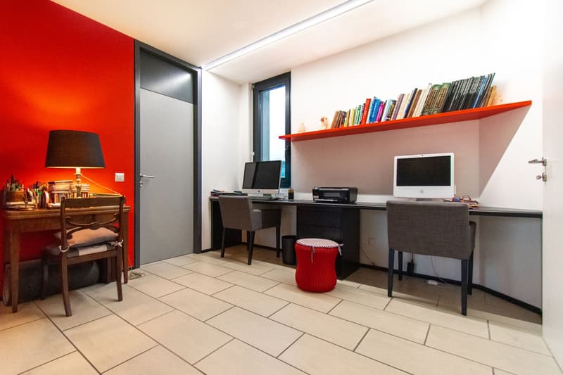 CASA MODERNA SU DUE PIANI CON GIARDINO E TERRAZZA (10)