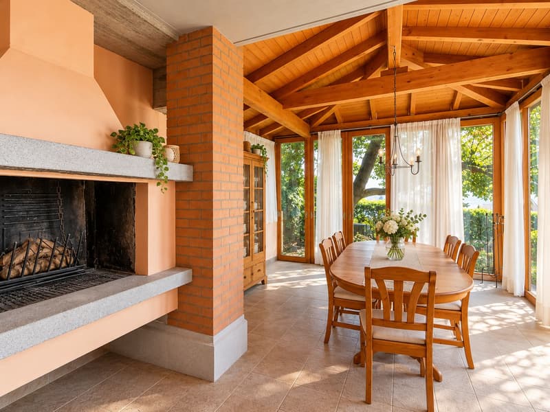 ELEGANTE VILLA UNIFAMILIARE CON AMPIO GIARDINO E TERRAZZE PANORAMICHE (7)