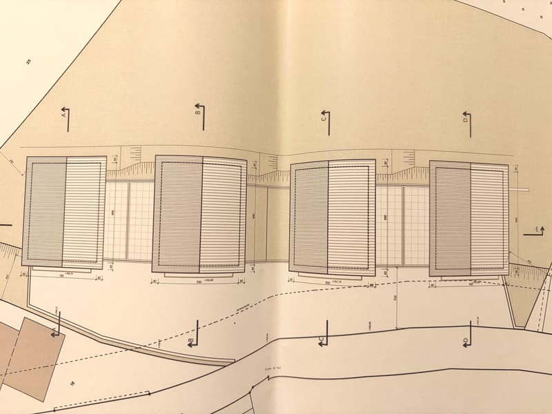 Terreno con progetto approvato per 4 case a Lugano-Valcolla (2)