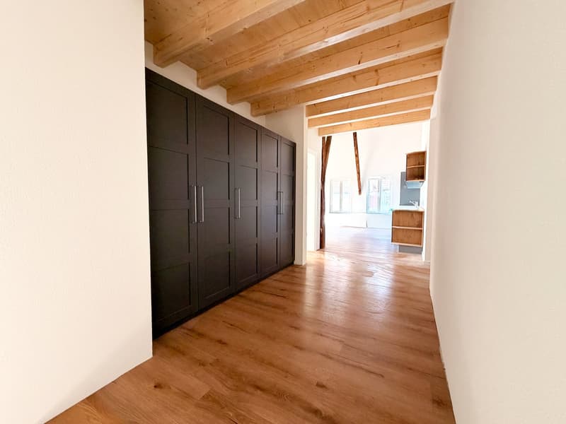 Garderobe mit Sichtbalken