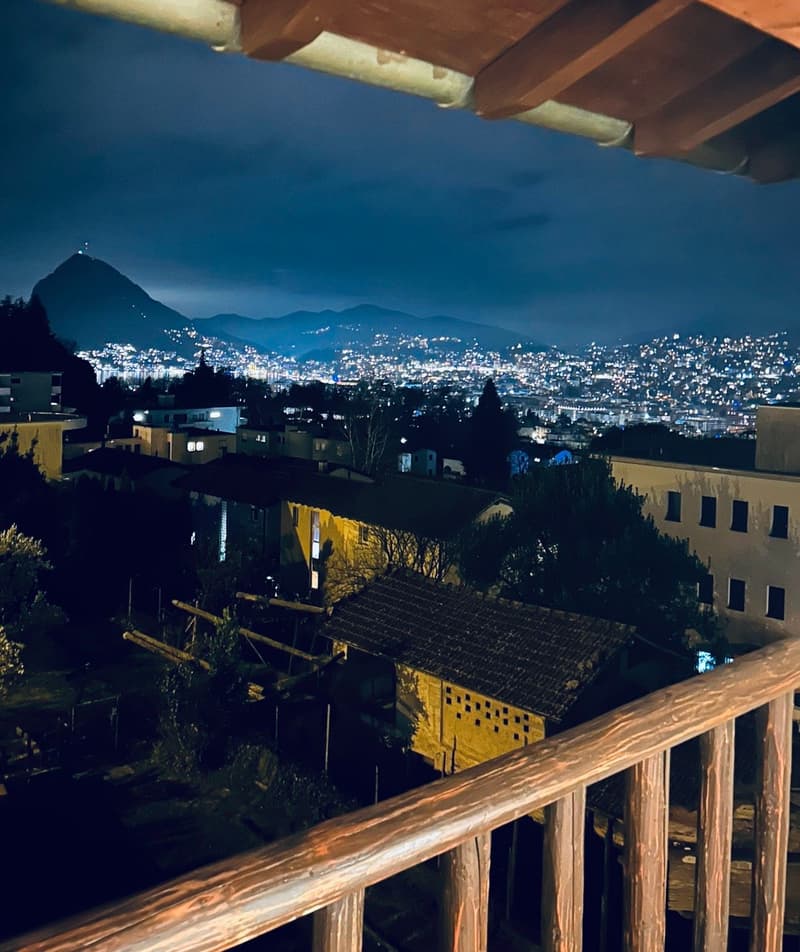 Elegante Villa di 6.5 locali con Vista Panoramica a Lugano – Disponibile Subito (32)