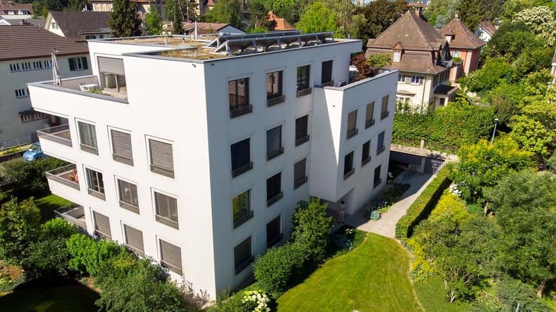 Exklusive 4½-Zimmer-Attikawohnung an Toplage in Aarau (13)