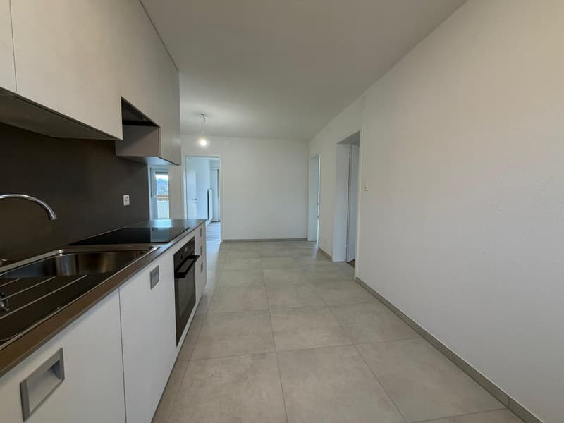 Moderne 4-Zimmer-Wohnung – Erstbezug nach hochwertiger Kernsanierung (2)