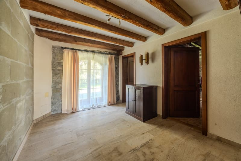 Ancienne ferme vaudoise superbement rénovée avec potentiel (8)
