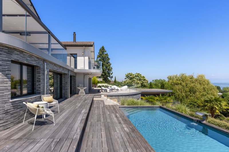 Villa d'exception avec vue spectaculaire sur le Léman (7)