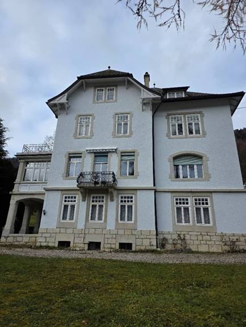 Maison de maître au cœur du Jura bernois (2)