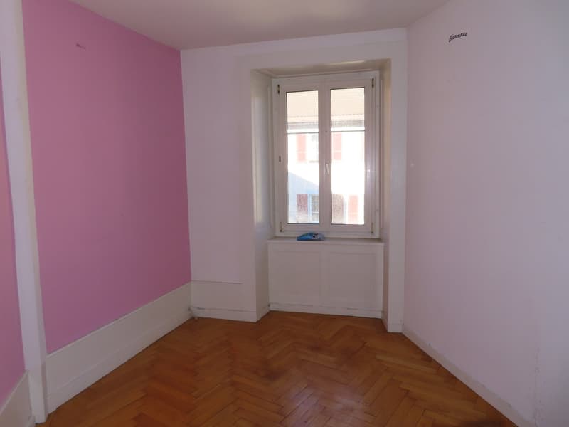 🛠️ GRAND APPARTEMENT 7 PIÈCES – AVIS AUX BONS BRICOLEURS ! (8)