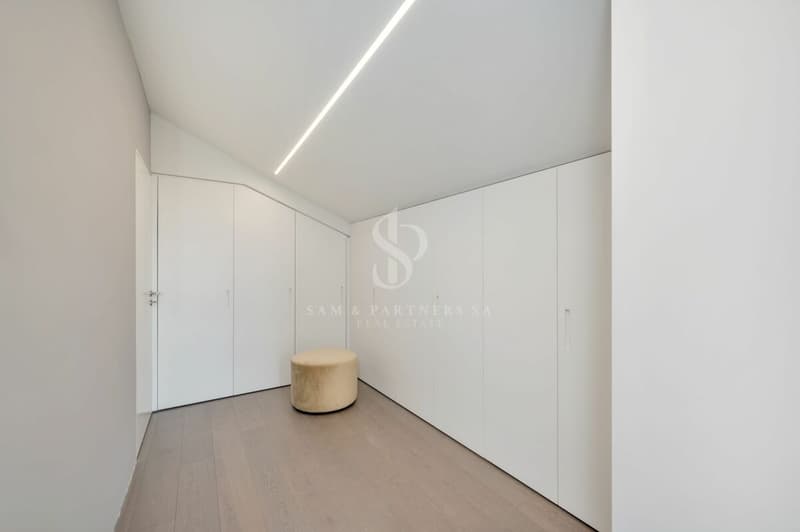Attico duplex con vista lago (14)