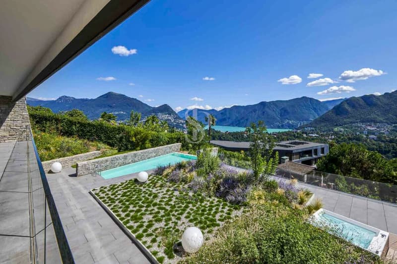 Luxury Penthouse con  piscina (9)