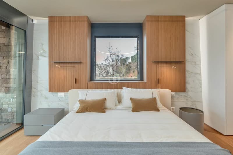 Luxury Penthouse con  piscina (13)